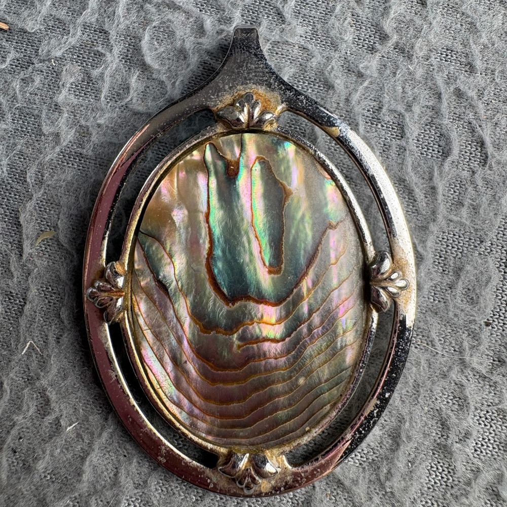 Vintage Oval Abalone Shell Pendant Silver Tone Iridescent Boho Cabochon 2 Inch